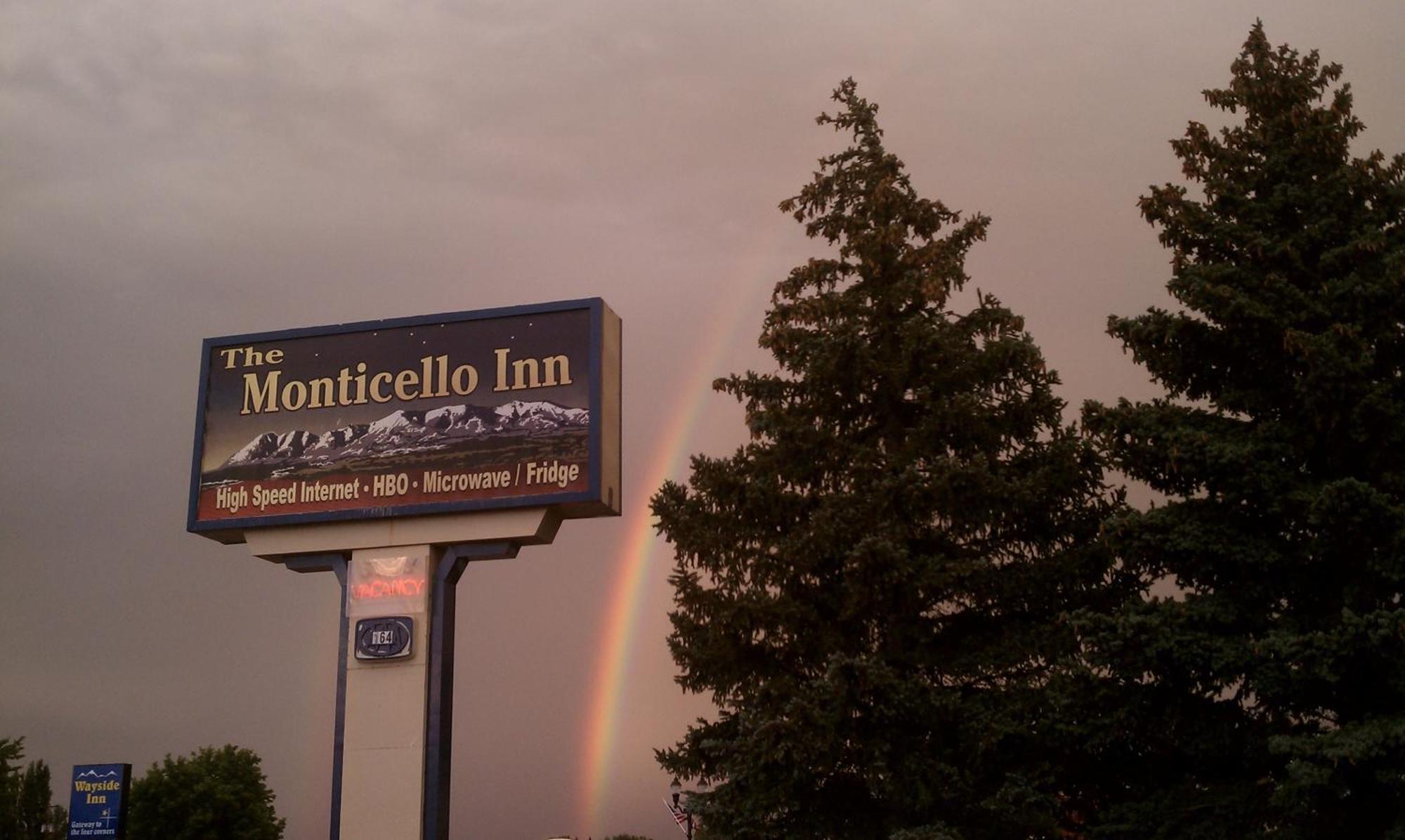 The Monticello Inn ภายนอก รูปภาพ